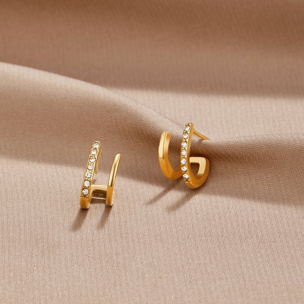 Klaue zlaté a krystalové náušnice | Earrings | Elora Praha