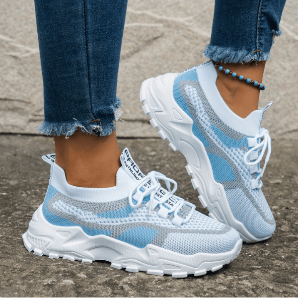 AIRSYNQ™ - PRODYŠNÉ DÁMSKÉ SNEAKERSY PRO CELODENNÍ KOMFORT | AIRSYNQ | Elora Praha