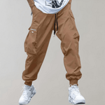 Tomáš – Pánské Cargo Joggingové Kalhoty – Fialové Streetwear Kalhoty s Kapsami na Zip a Náplety | | Elora Praha
