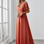večerní šaty LEORA | V - krk s volánkovými rukávy, dlouhé až na zem, A - line, šifon | Evening Dresses | Elora Praha