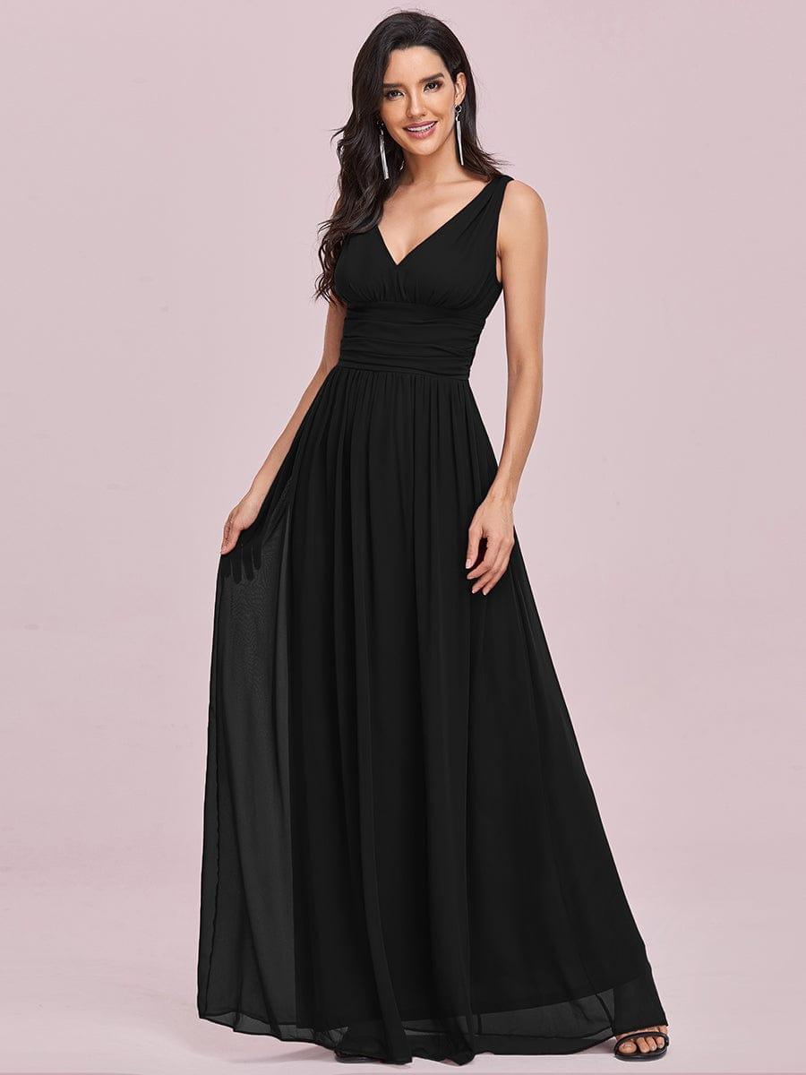 večerní šaty HUSH|V výstřih bez rukávů s plisováním z chiffon | Evening Dresses | Elora Praha