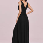 večerní šaty HUSH|V výstřih bez rukávů s plisováním z chiffon | Evening Dresses | Elora Praha