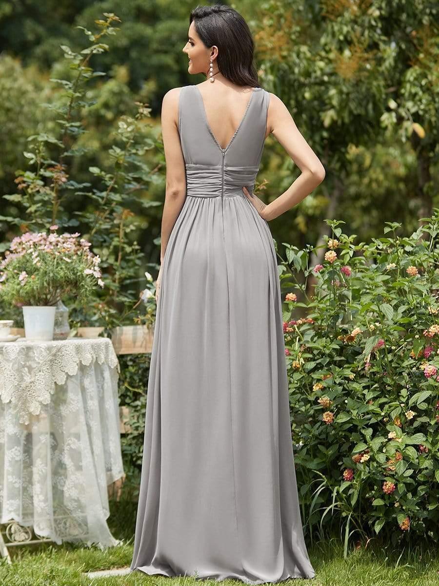 večerní šaty HUSH|V výstřih bez rukávů s plisováním z chiffon | Evening Dresses | Elora Praha