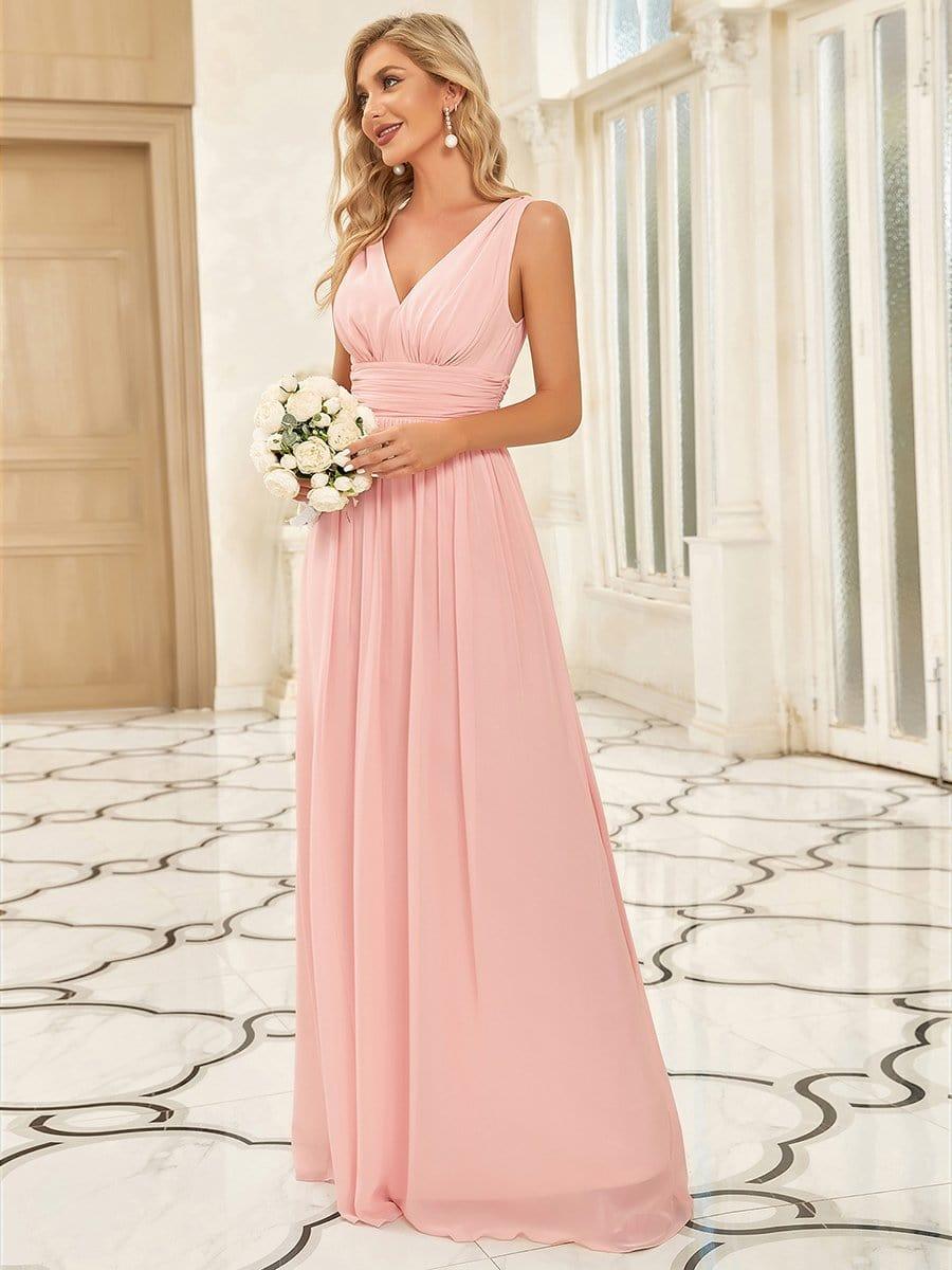 večerní šaty HUSH|V výstřih bez rukávů s plisováním z chiffon | Evening Dresses | Elora Praha