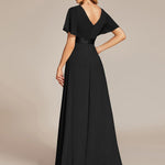 MONICA | Dlouhé šaty pro družičky s empírovým pasem a krátkými volánkovými rukávy | Bridesmaid Dresses | Elora Praha