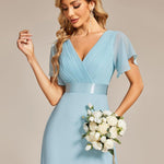 MONICA | Dlouhé šaty pro družičky s empírovým pasem a krátkými volánkovými rukávy | Bridesmaid Dresses | Elora Praha