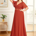 MONICA | Dlouhé šaty pro družičky s empírovým pasem a krátkými volánkovými rukávy | Bridesmaid Dresses | Elora Praha