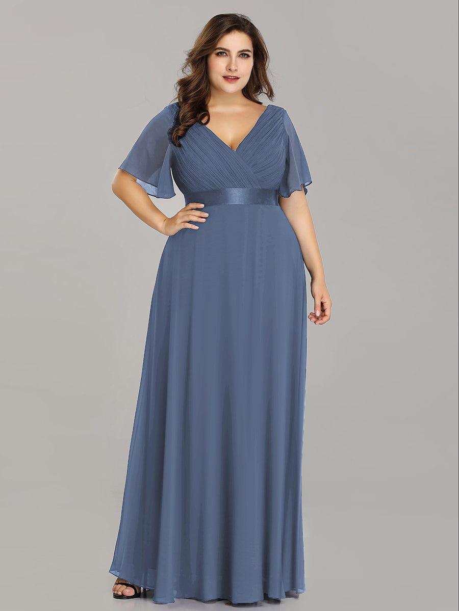 MONICA | Dlouhé šaty pro družičky s empírovým pasem a krátkými volánkovými rukávy | Bridesmaid Dresses | Elora Praha