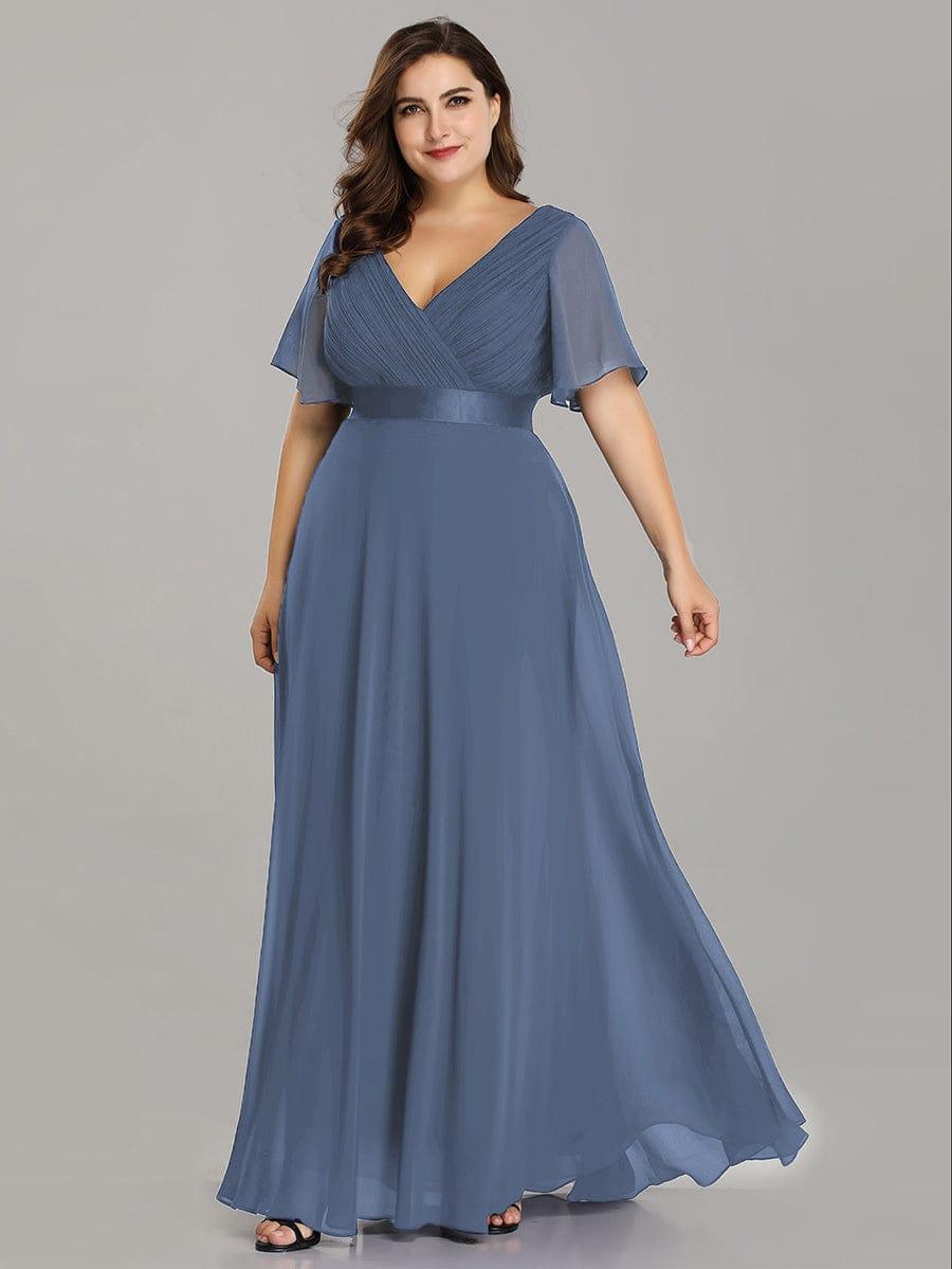 MONICA | Dlouhé šaty pro družičky s empírovým pasem a krátkými volánkovými rukávy | Bridesmaid Dresses | Elora Praha