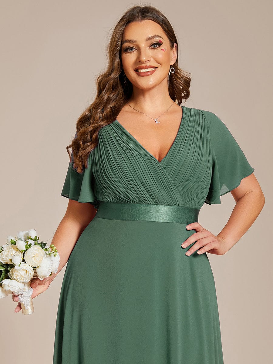 MONICA | Dlouhé šaty pro družičky s empírovým pasem a krátkými volánkovými rukávy | Bridesmaid Dresses | Elora Praha