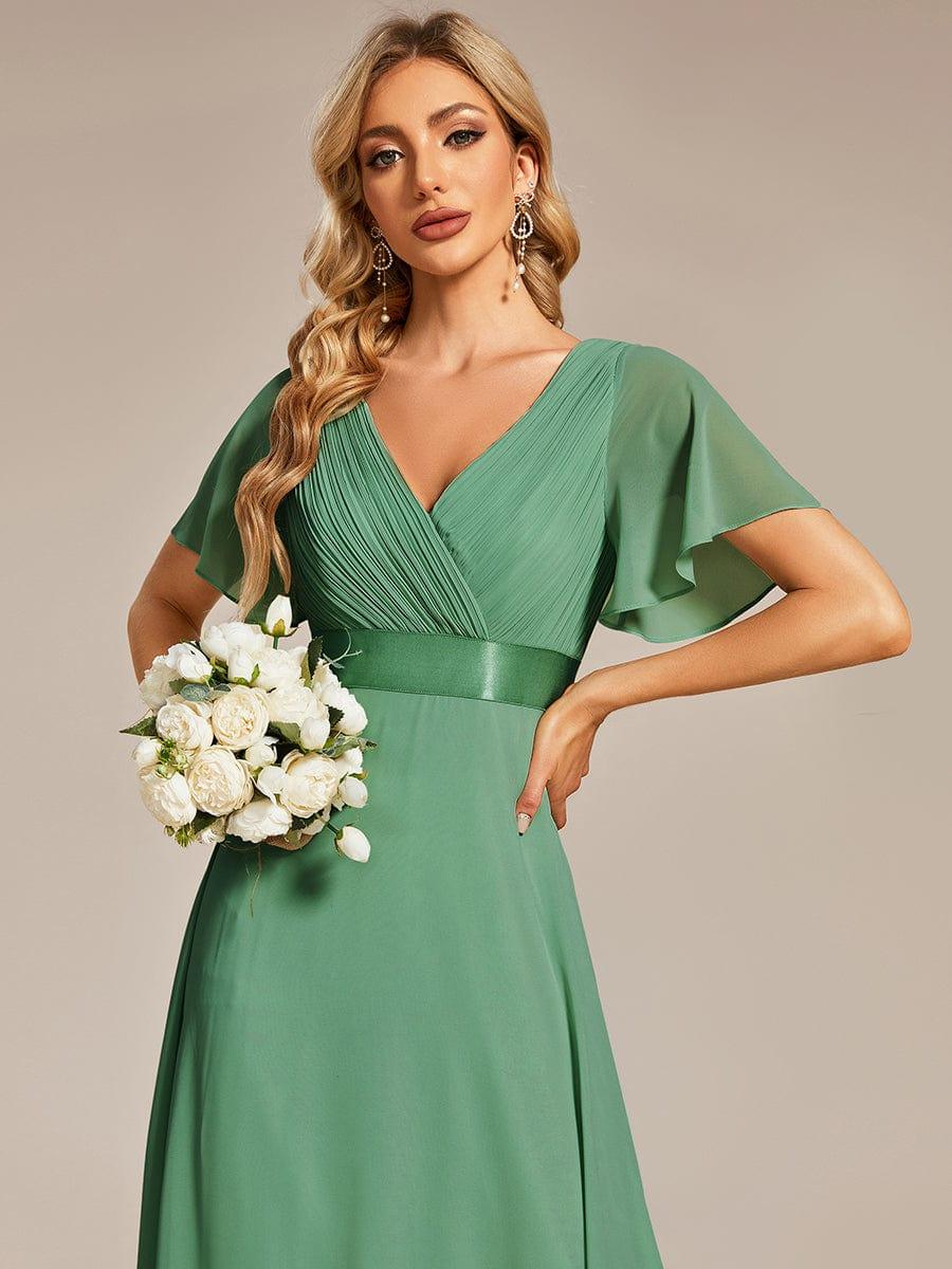 MONICA | Dlouhé šaty pro družičky s empírovým pasem a krátkými volánkovými rukávy | Bridesmaid Dresses | Elora Praha