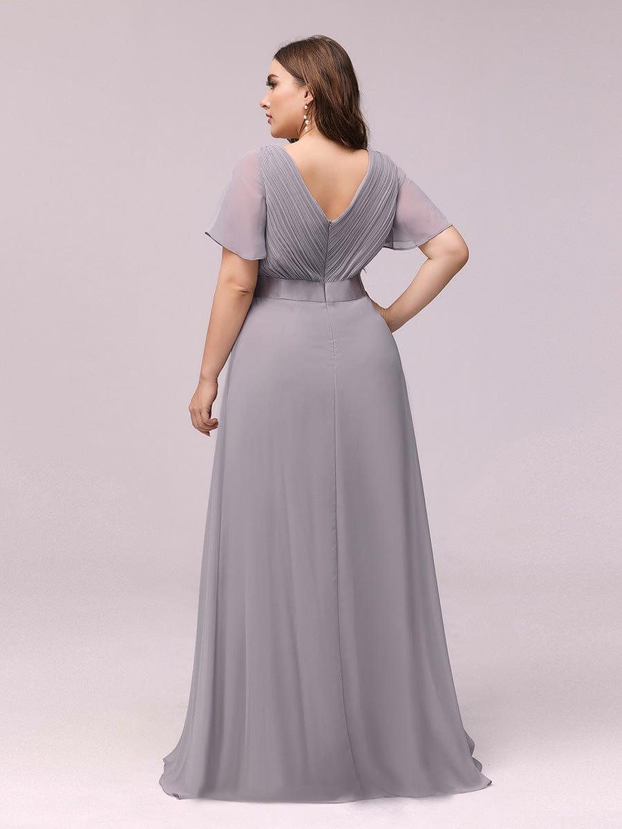 MONICA | Dlouhé šaty pro družičky s empírovým pasem a krátkými volánkovými rukávy | Bridesmaid Dresses | Elora Praha