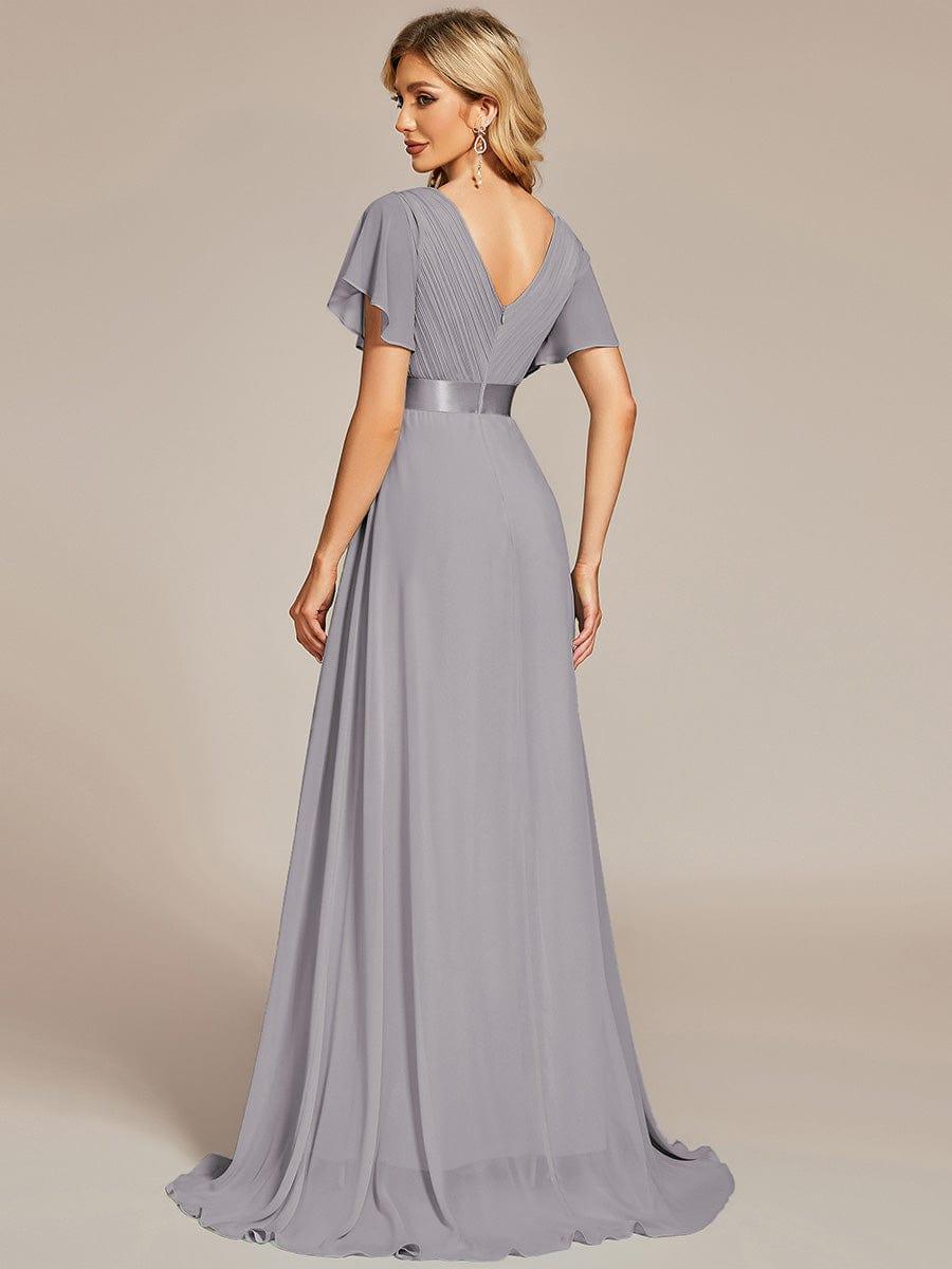 MONICA | Dlouhé šaty pro družičky s empírovým pasem a krátkými volánkovými rukávy | Bridesmaid Dresses | Elora Praha