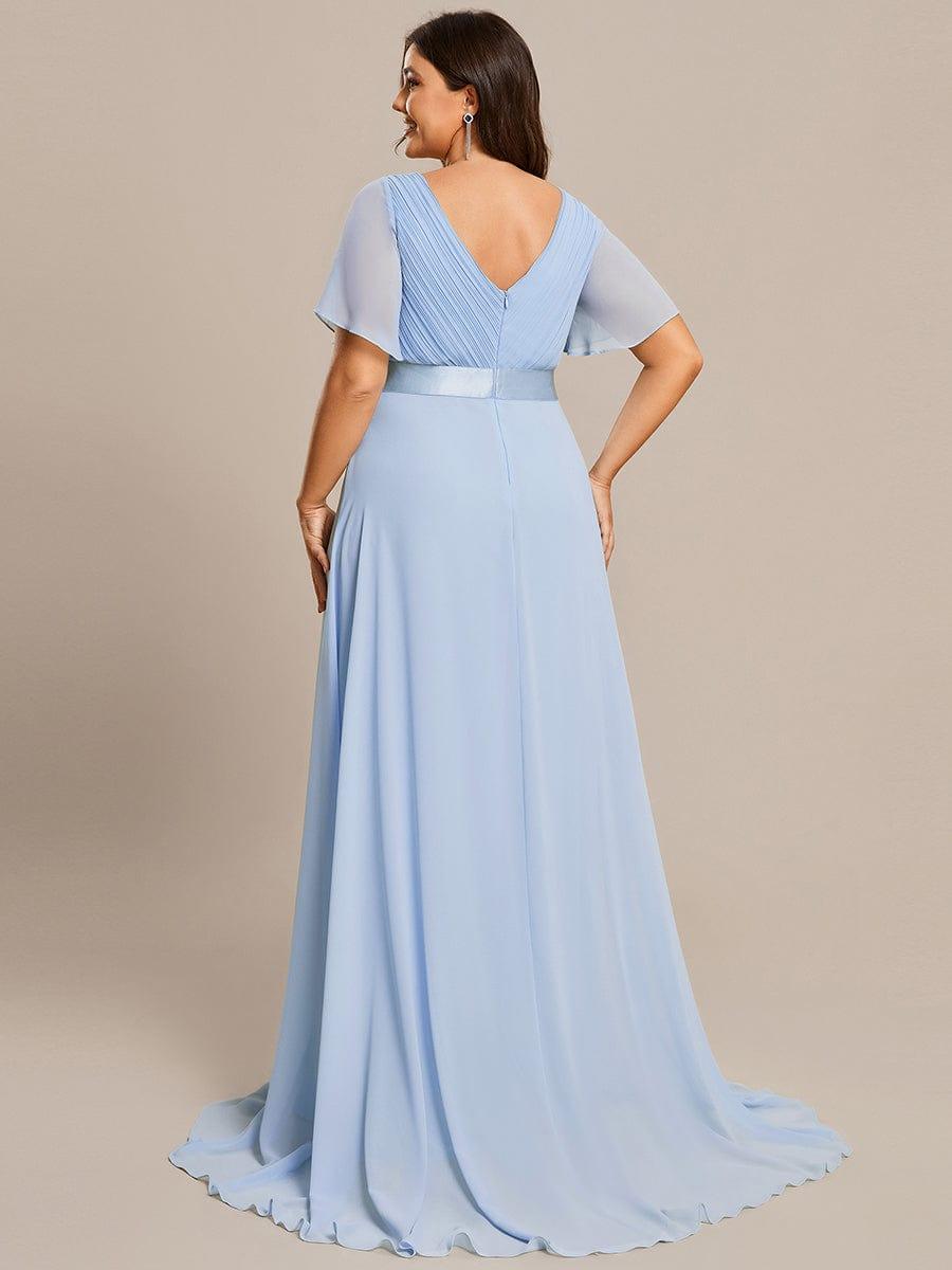 MONICA | Dlouhé šaty pro družičky s empírovým pasem a krátkými volánkovými rukávy | Bridesmaid Dresses | Elora Praha