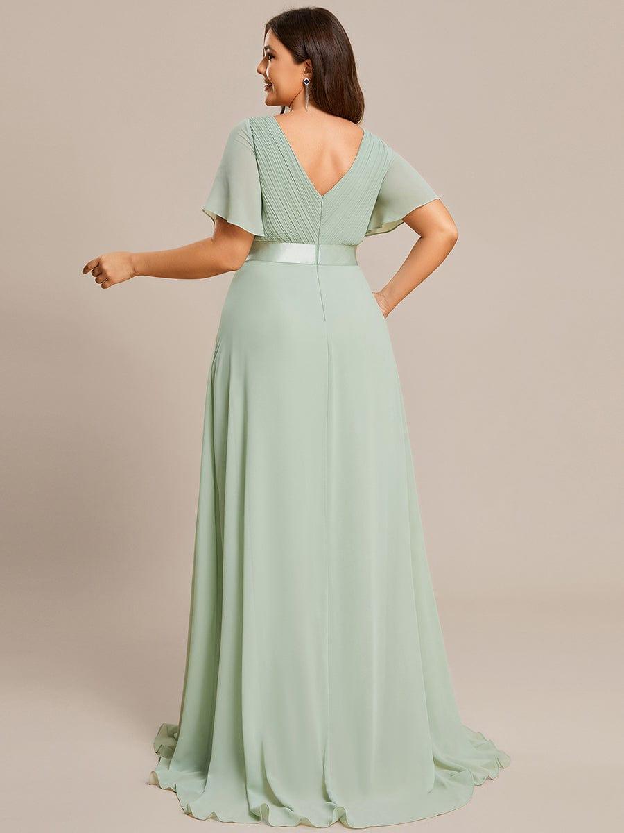 MONICA | Dlouhé šaty pro družičky s empírovým pasem a krátkými volánkovými rukávy | Bridesmaid Dresses | Elora Praha