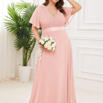 MONICA | Dlouhé šaty pro družičky s empírovým pasem a krátkými volánkovými rukávy | Bridesmaid Dresses | Elora Praha