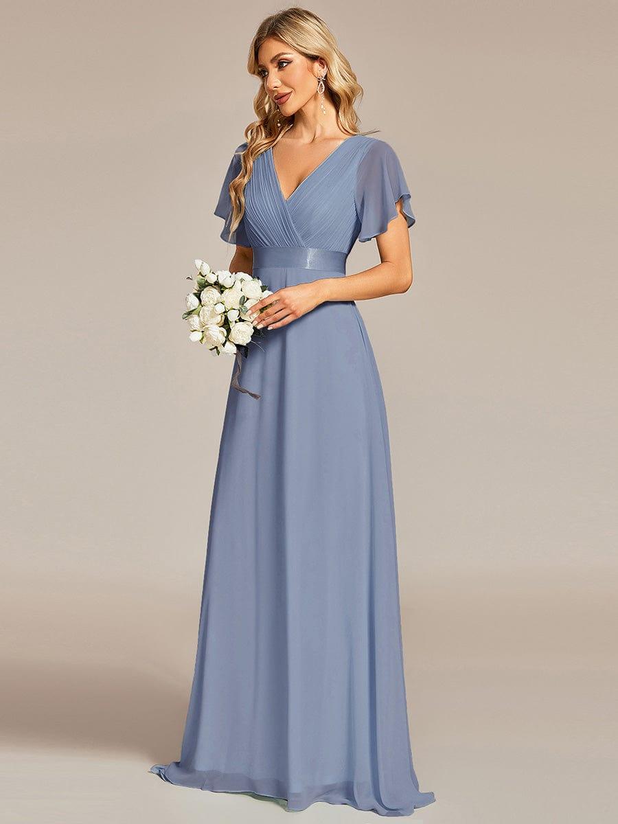 MONICA | Dlouhé šaty pro družičky s empírovým pasem a krátkými volánkovými rukávy | Bridesmaid Dresses | Elora Praha