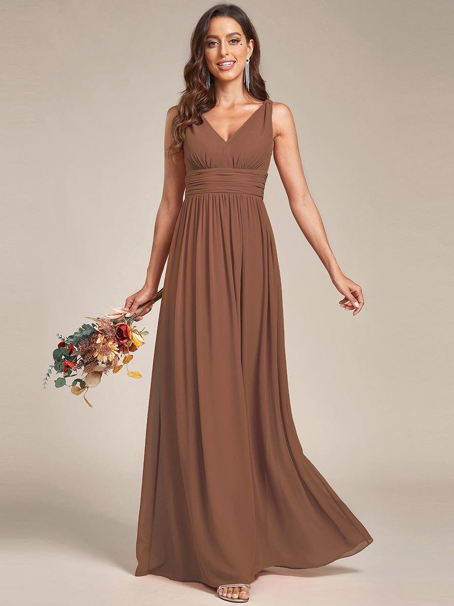 večerní šaty HUSH|V výstřih bez rukávů s plisováním z chiffon | Evening Dresses | Elora Praha