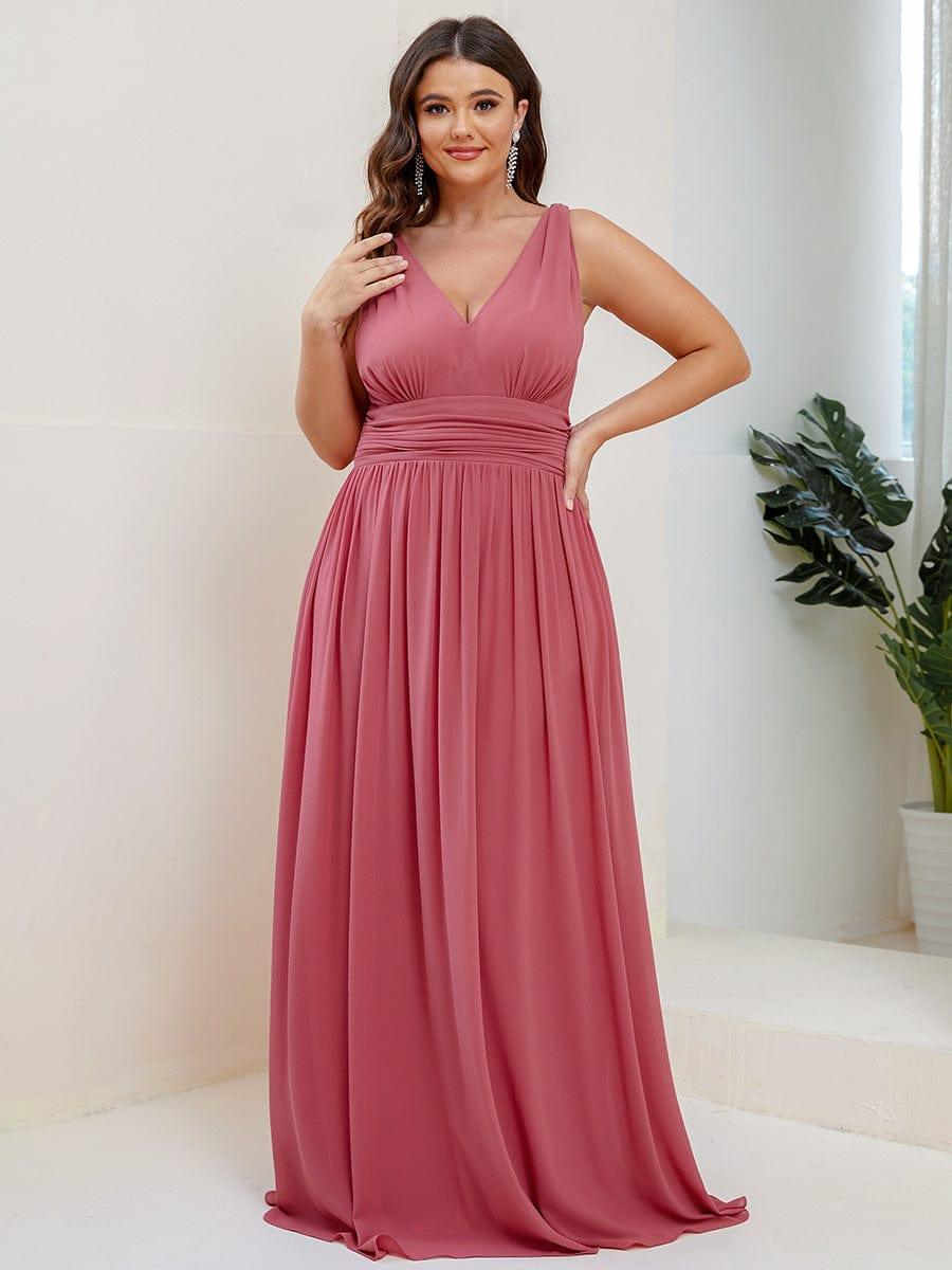 večerní šaty HUSH|V výstřih bez rukávů s plisováním z chiffon | Evening Dresses | Elora Praha