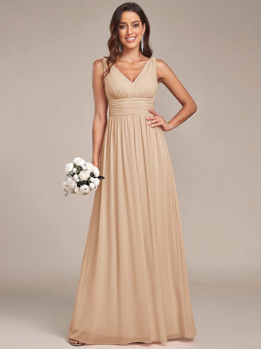 večerní šaty HUSH|V výstřih bez rukávů s plisováním z chiffon | Evening Dresses | Elora Praha