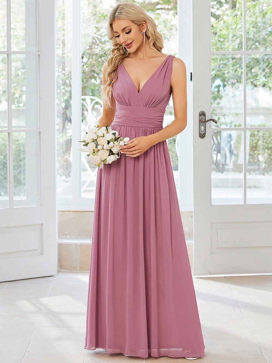 večerní šaty HUSH|V výstřih bez rukávů s plisováním z chiffon | Evening Dresses | Elora Praha