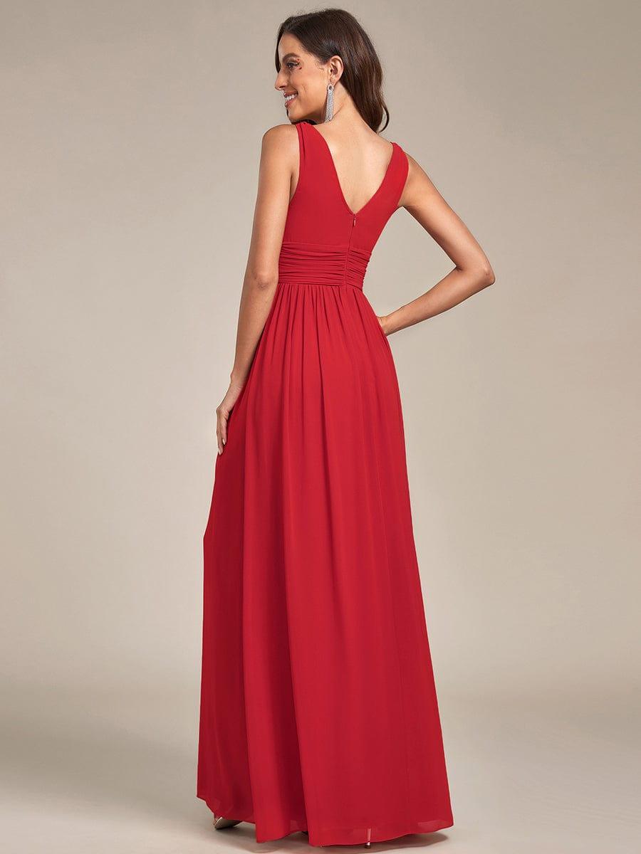 večerní šaty HUSH|V výstřih bez rukávů s plisováním z chiffon | Evening Dresses | Elora Praha