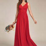 večerní šaty HUSH|V výstřih bez rukávů s plisováním z chiffon | Evening Dresses | Elora Praha