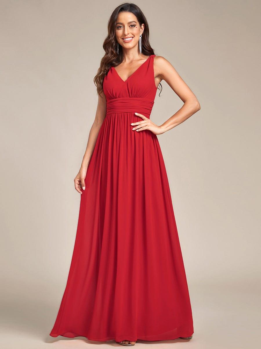 večerní šaty HUSH|V výstřih bez rukávů s plisováním z chiffon | Evening Dresses | Elora Praha