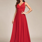 večerní šaty HUSH|V výstřih bez rukávů s plisováním z chiffon | Evening Dresses | Elora Praha