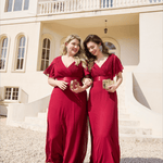 MONICA | Dlouhé šaty pro družičky s empírovým pasem a krátkými volánkovými rukávy | Bridesmaid Dresses | Elora Praha
