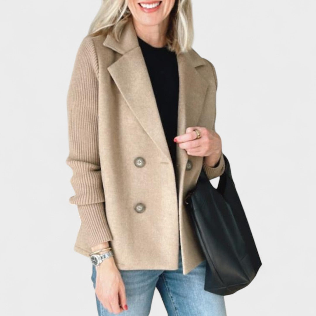 Monika - Elegantní bunda s pletenými rukávy