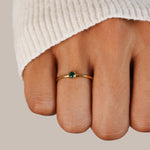 Zlaté prsteny s narozeninovým kamenem | Ring | Elora Praha