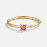 Zlaté prsteny s narozeninovým kamenem | Ring | Elora Praha