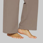 Calista™ | Dámské volné kalhoty hnědé barvy | Pantalons | Elora Praha