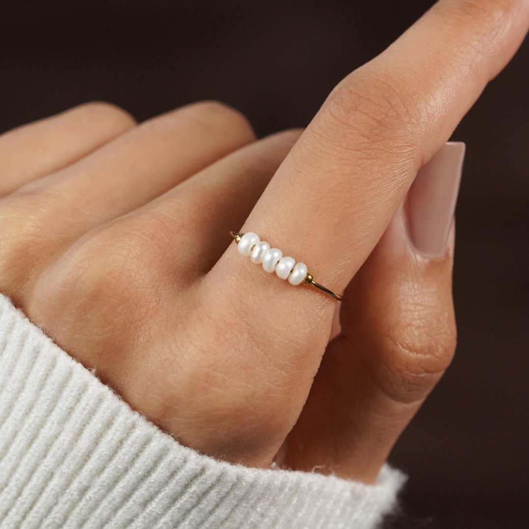Grace - Prsten se sladkovodními perlami | Ring | Elora Praha