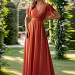 večerní šaty LEORA | V - krk s volánkovými rukávy, dlouhé až na zem, A - line, šifon | Evening Dresses | Elora Praha