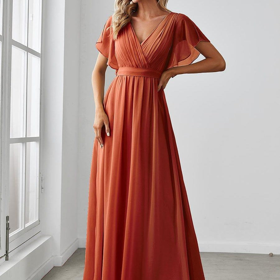 večerní šaty LEORA | V - krk s volánkovými rukávy, dlouhé až na zem, A - line, šifon | Evening Dresses | Elora Praha