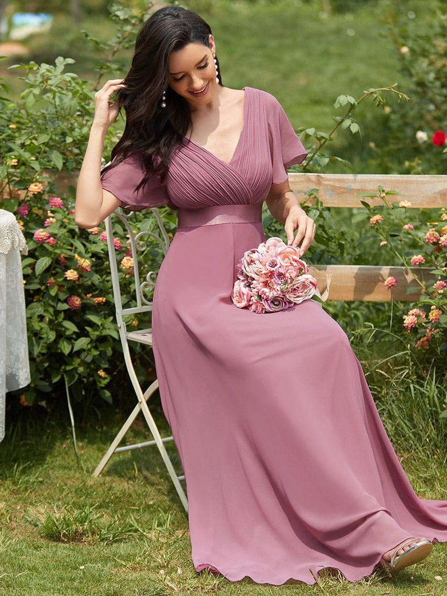 MONICA | Dlouhé šaty pro družičky s empírovým pasem a krátkými volánkovými rukávy | Bridesmaid Dresses | Elora Praha