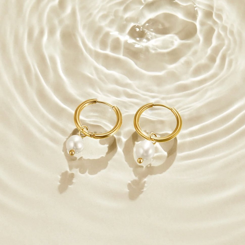 Bella sladkovodní perlové náušnice | Earrings | Elora Praha