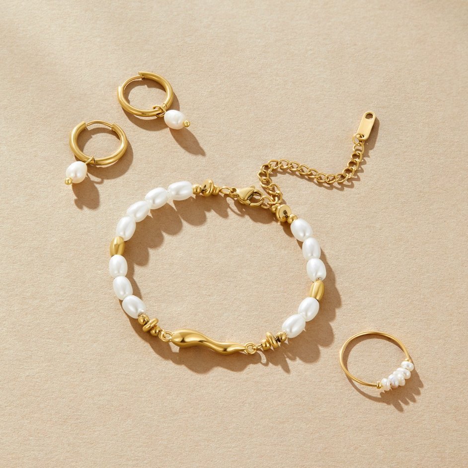 Lov Süßwasserperlenarmband | Bracelet | Elora Praha