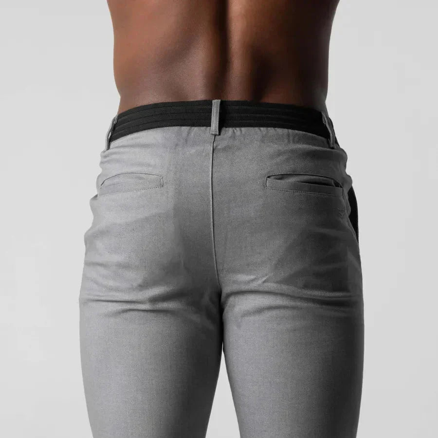 Tomáš – Pánské Slim - Fit Chino Kalhoty – Elegantní Pracovní a Volnočasové Kalhoty s Moderním Designem | | Elora Praha